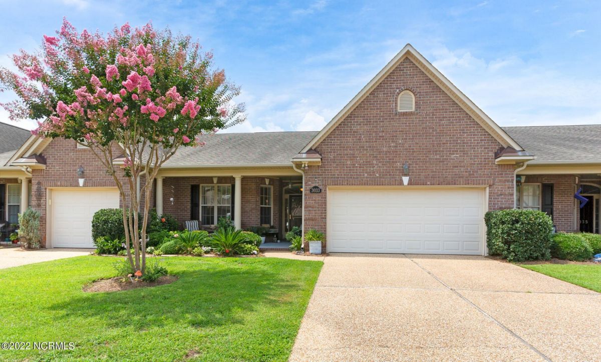 3033 Braewood Court