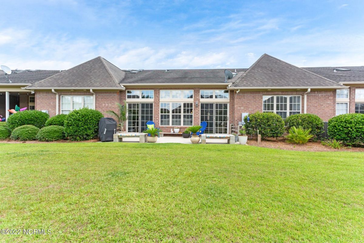 3033 Braewood Court