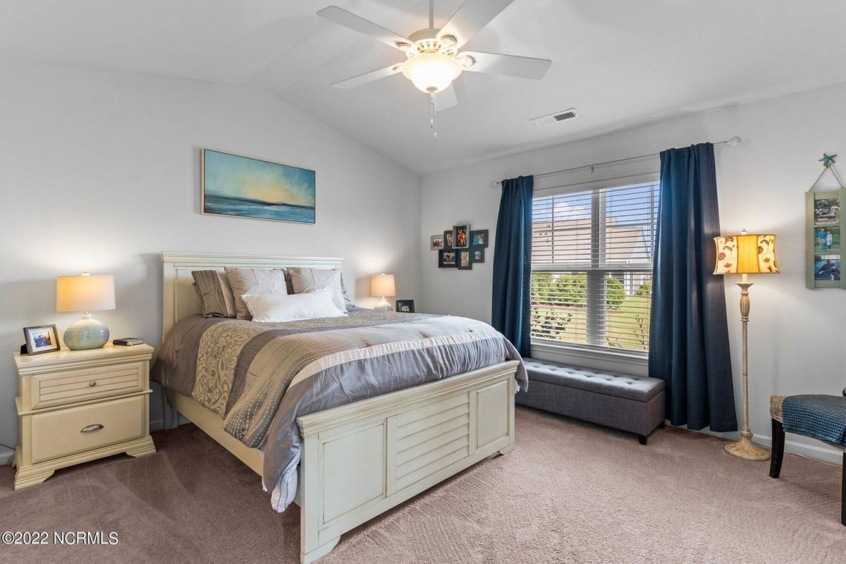 1086 Chadsey Lake Drive