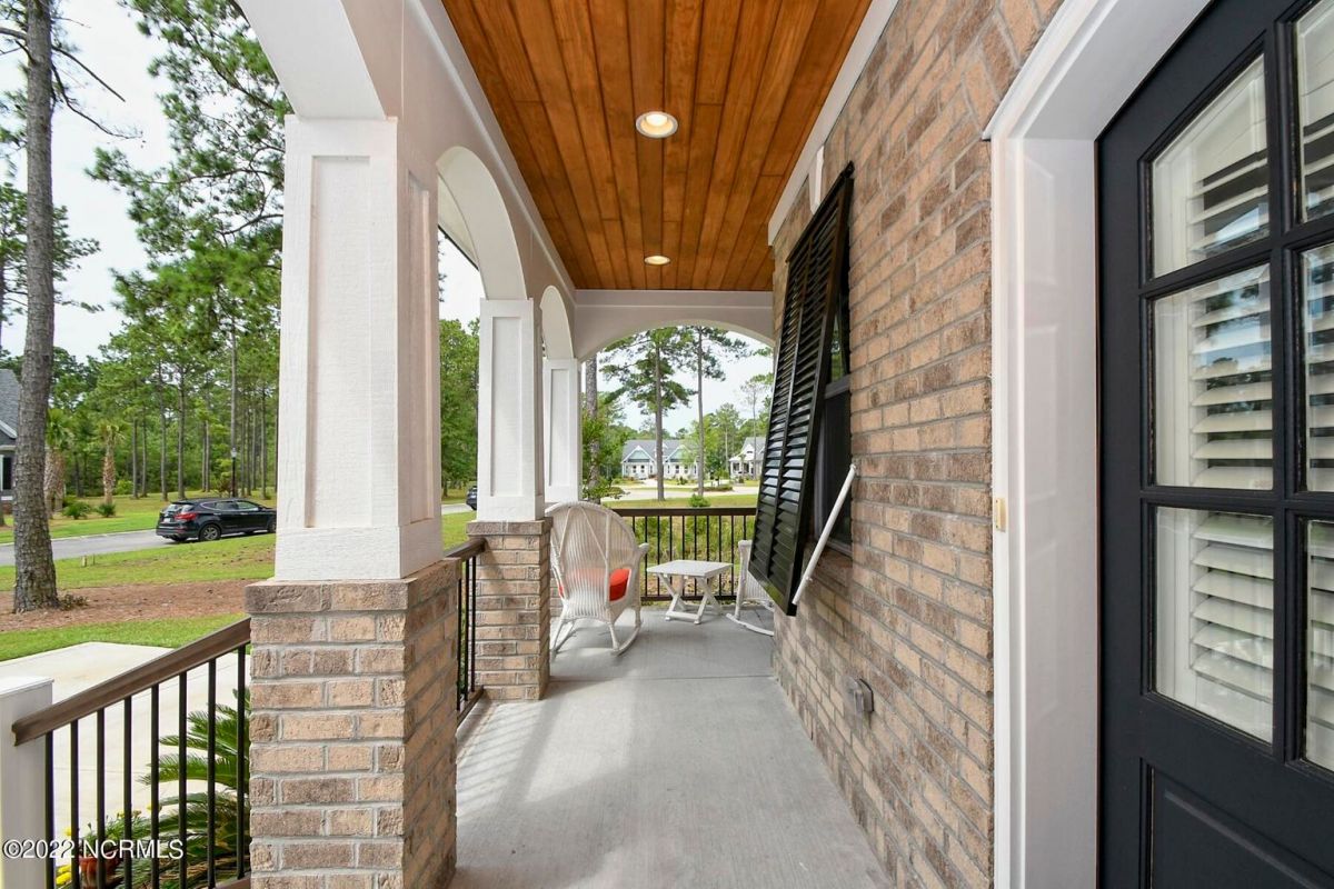 709 Creighton Circle