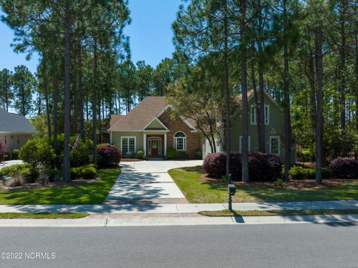 3807 Ridgecrest Drive