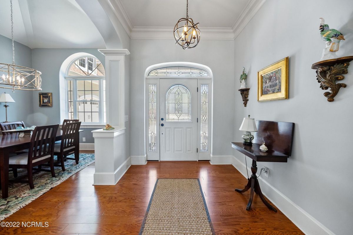 3807 Ridgecrest Drive