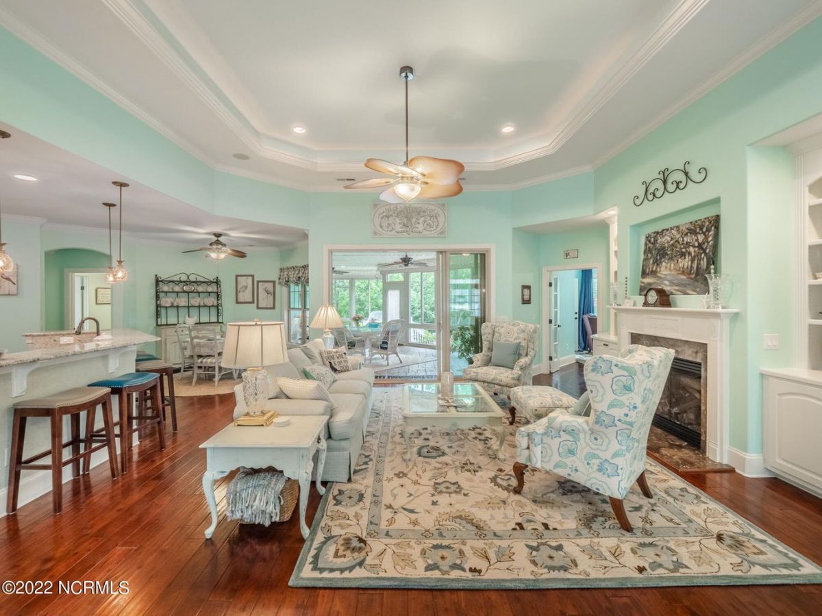 2527 Sugargrove Trail