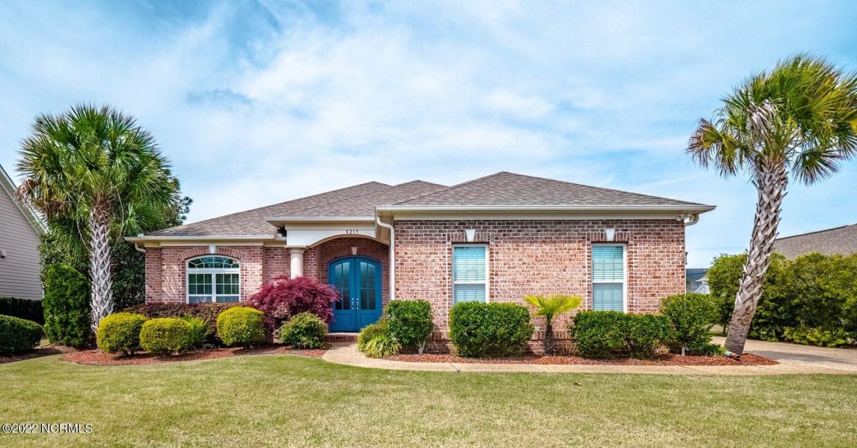 8215 Compass Pointe East Wynd