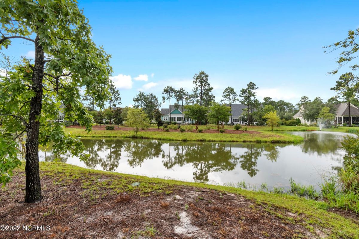 2562 Parkridge Drive