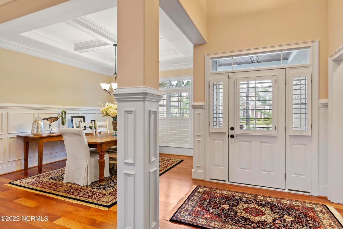 2562 Parkridge Drive