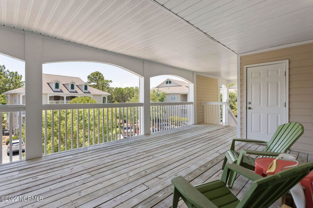 3350 Club Villas Drive