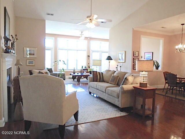 1020 Townes Court