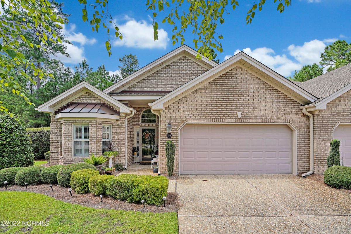 1108 Cresthill Court