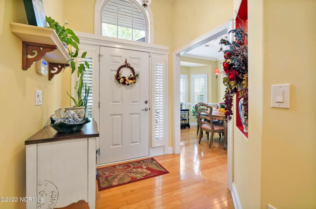 1108 Cresthill Court