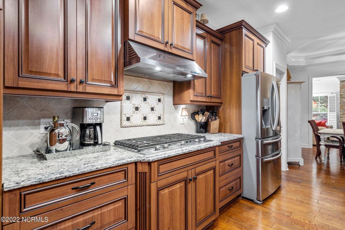 1073 Evangeline Drive