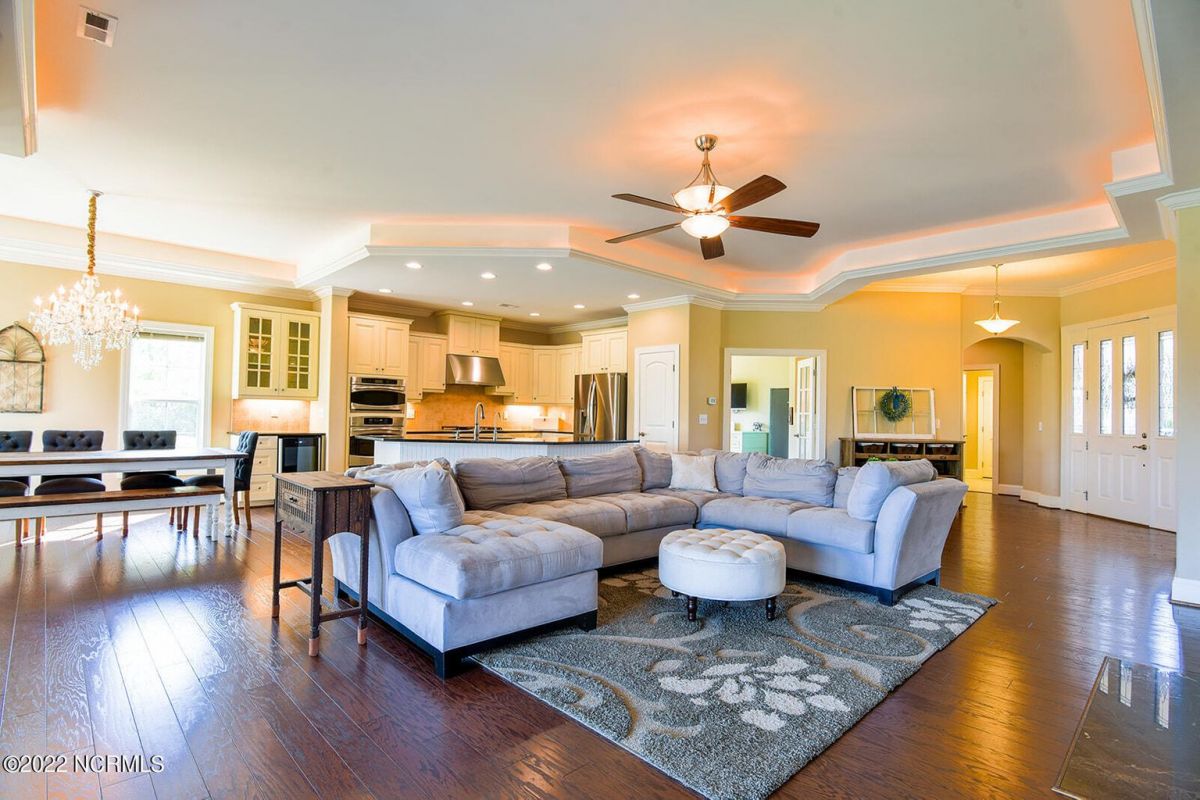 1122 Cornell Court