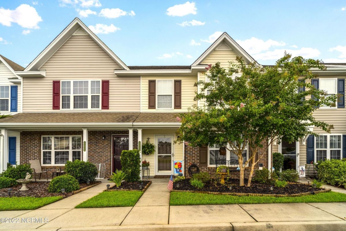 3035 Cedar Creek Lane