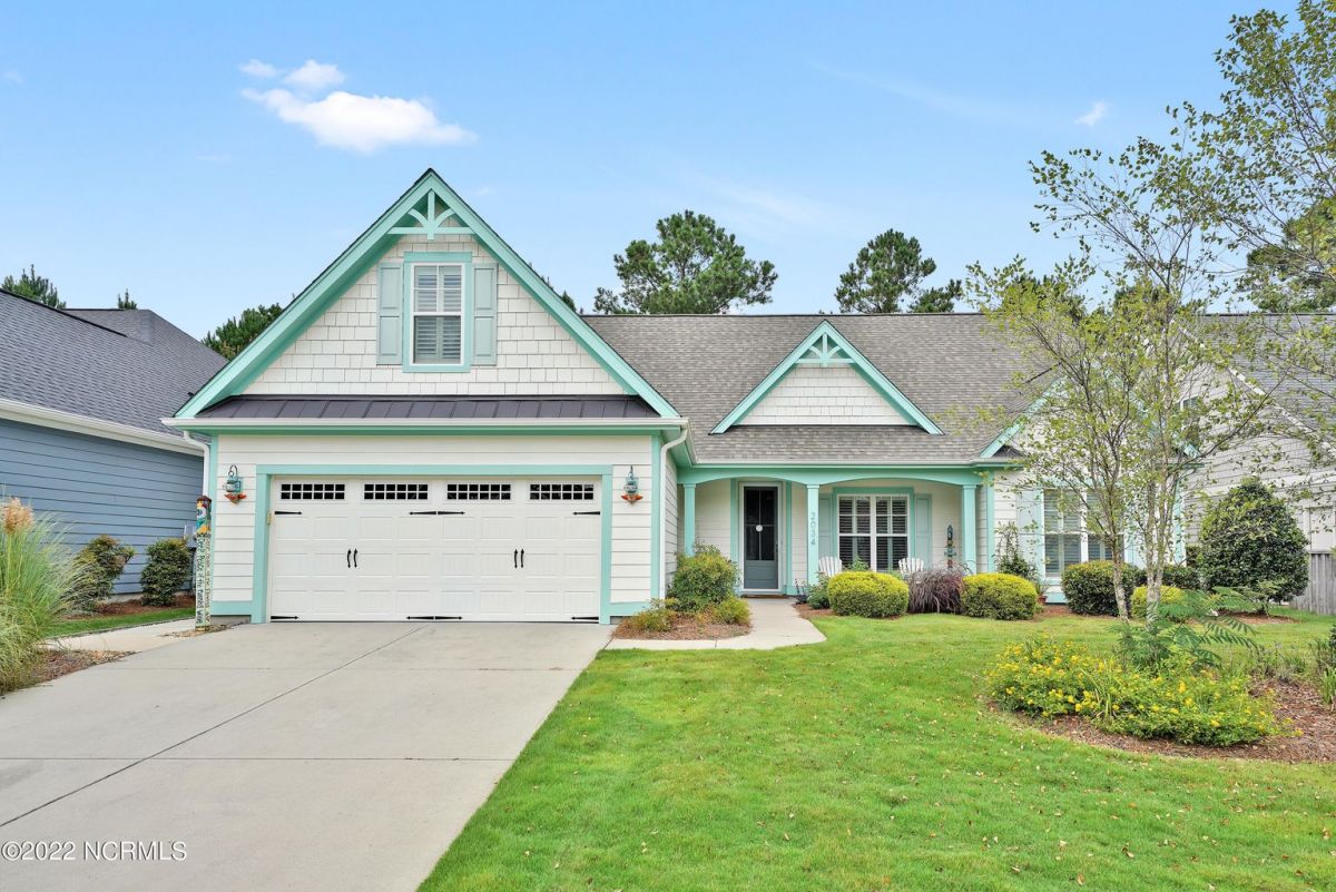 2034 Forest View Circle