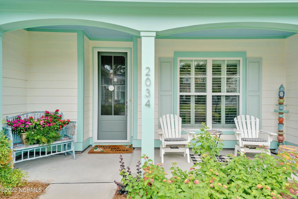 2034 Forest View Circle