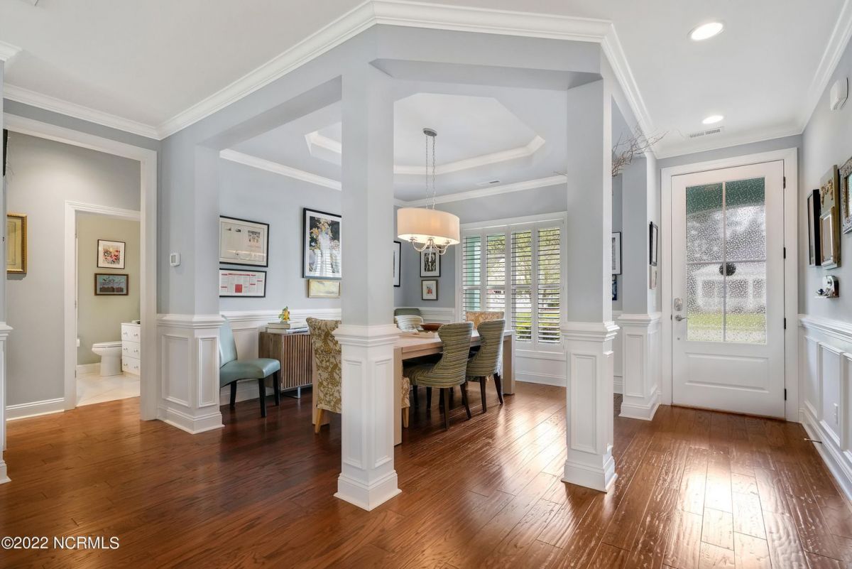 2034 Forest View Circle