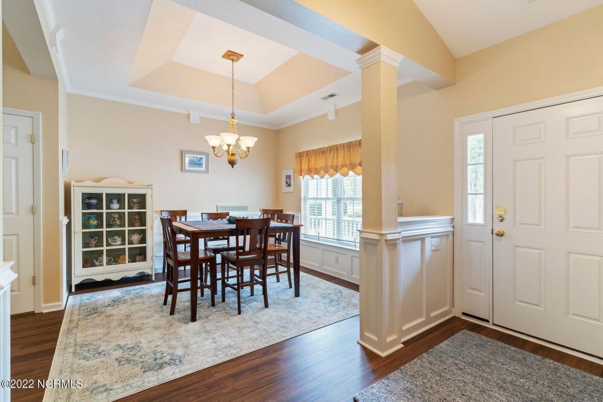 554 Sandpiper Bay Drive