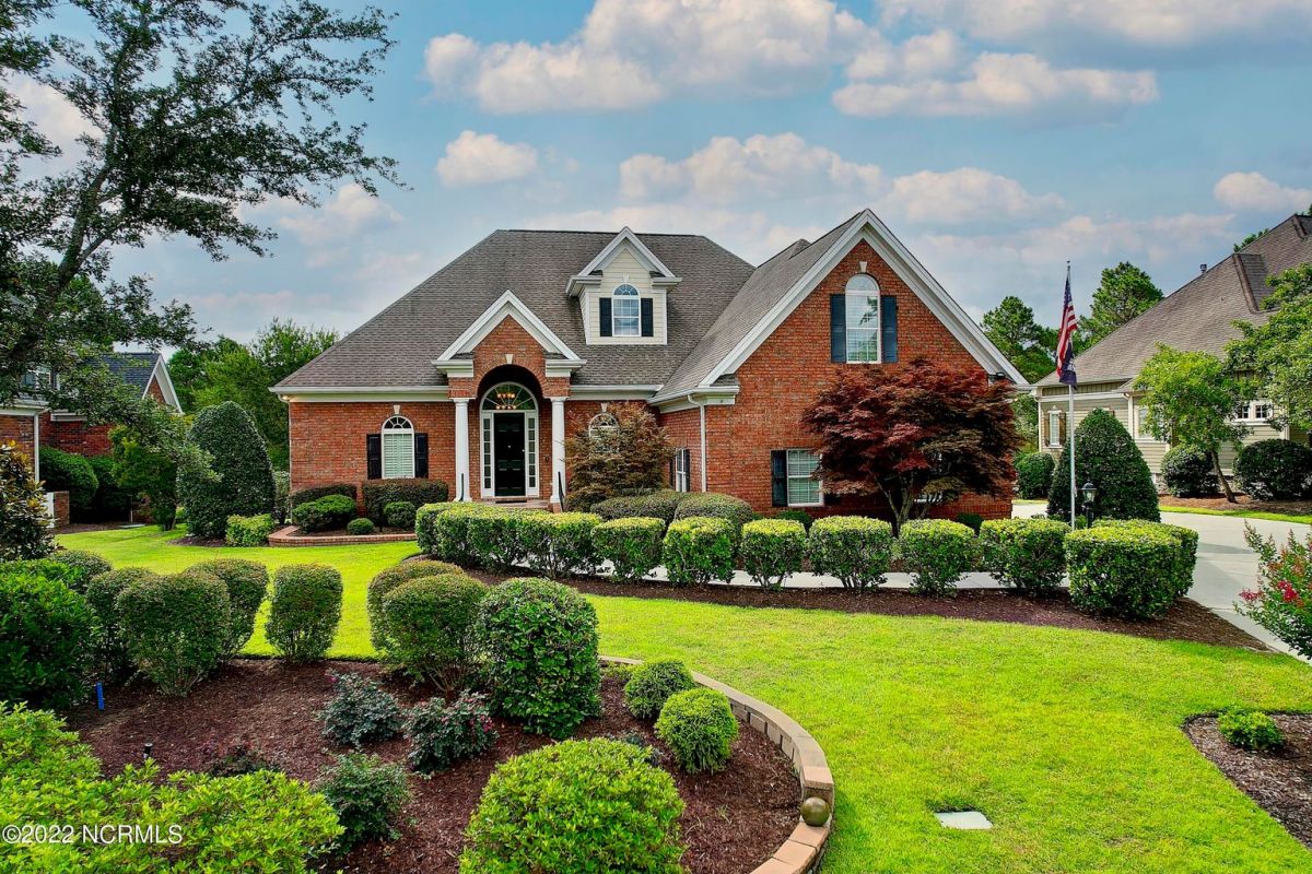 6472 Castlebrook Way