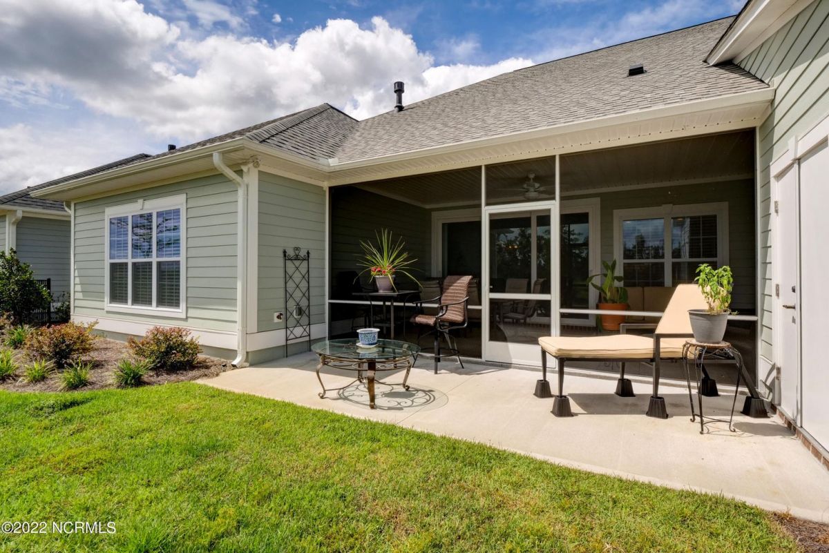 8740 Horse Nettle Drive