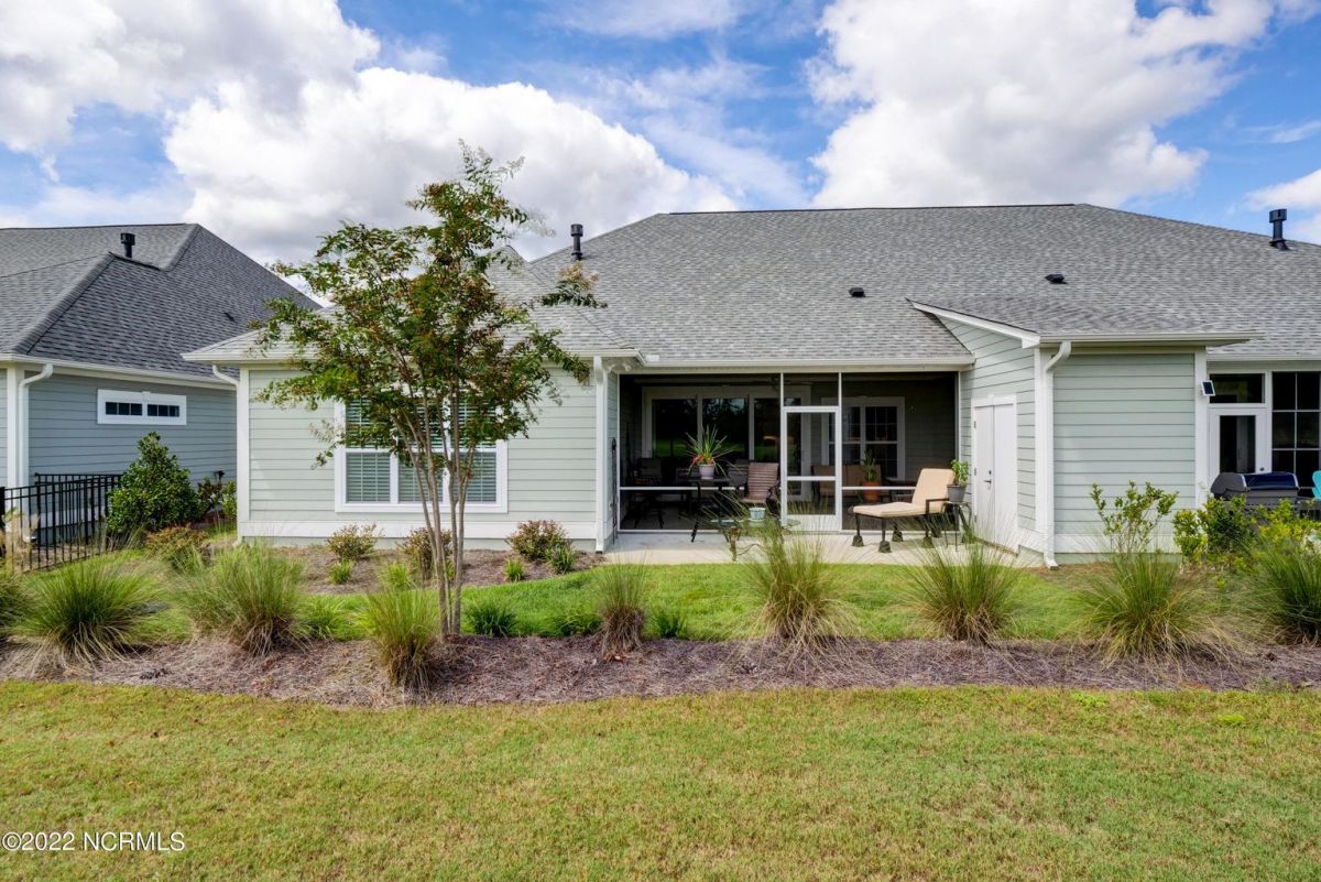 8740 Horse Nettle Drive