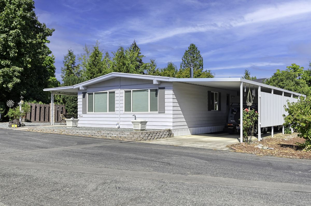 Western Carriage Estates 55+ Active Adult Communities Medford, OR