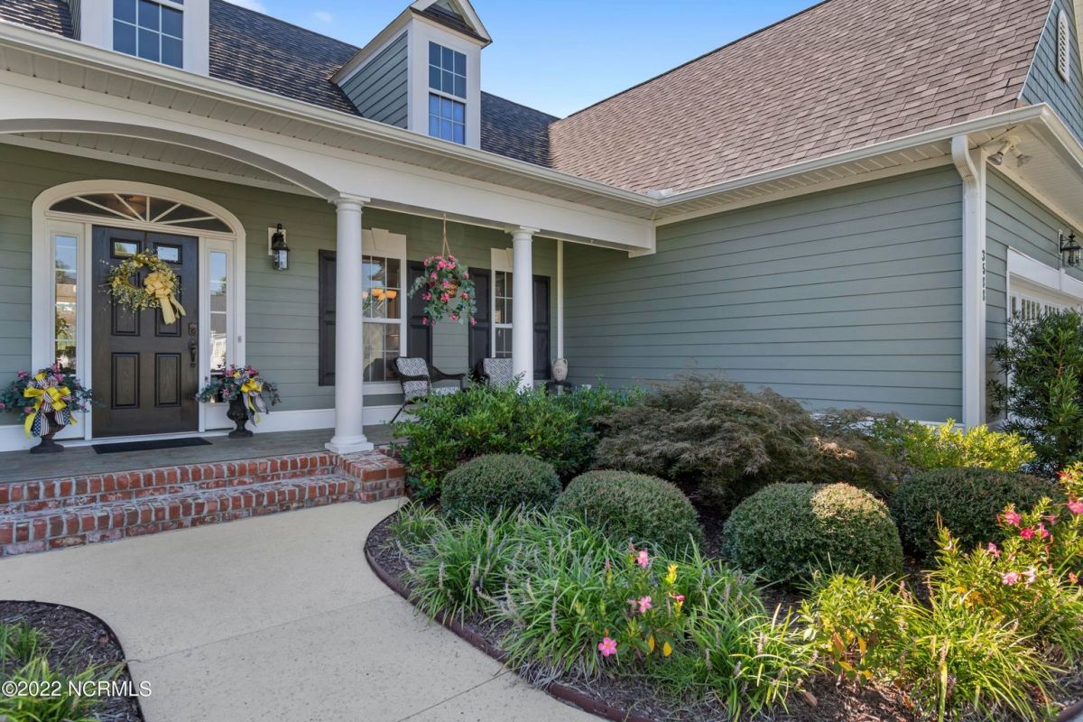 3588 Hemlock Ridge Drive