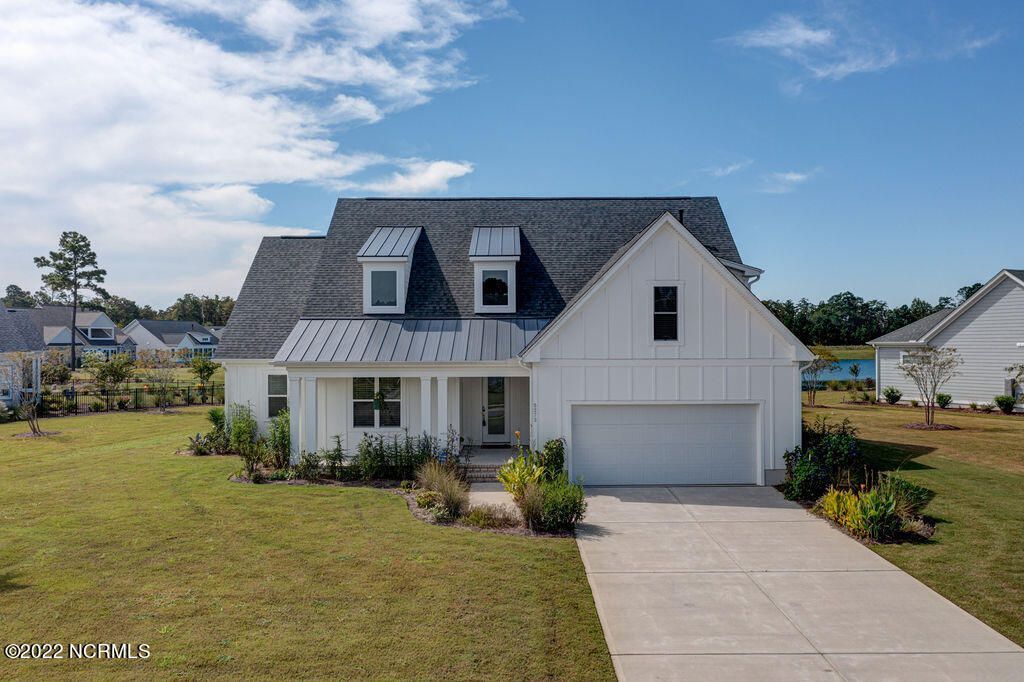 5273 Barcroft Lake Drive