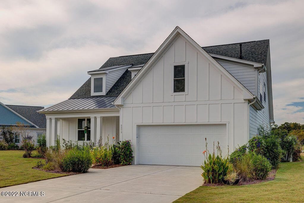 5273 Barcroft Lake Drive