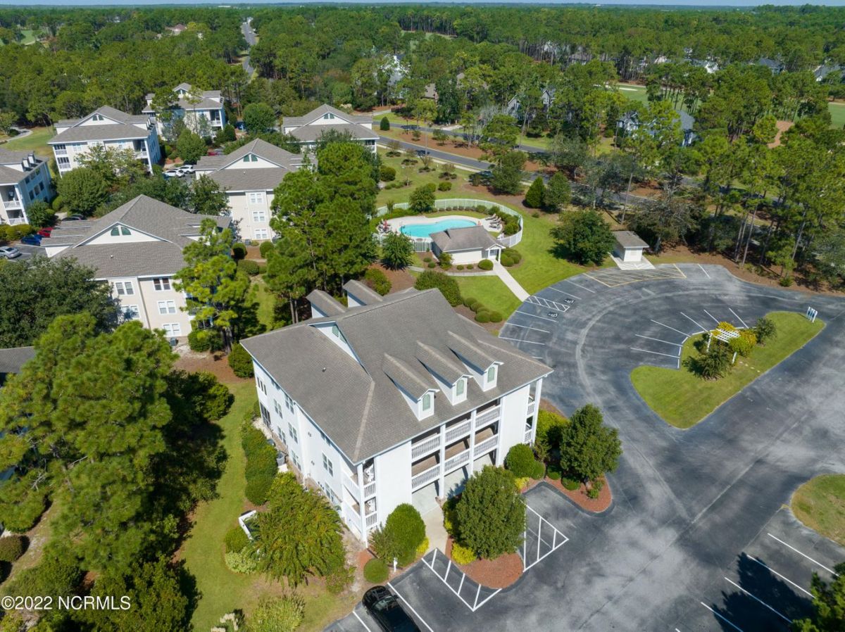 3350 Club Villas Drive