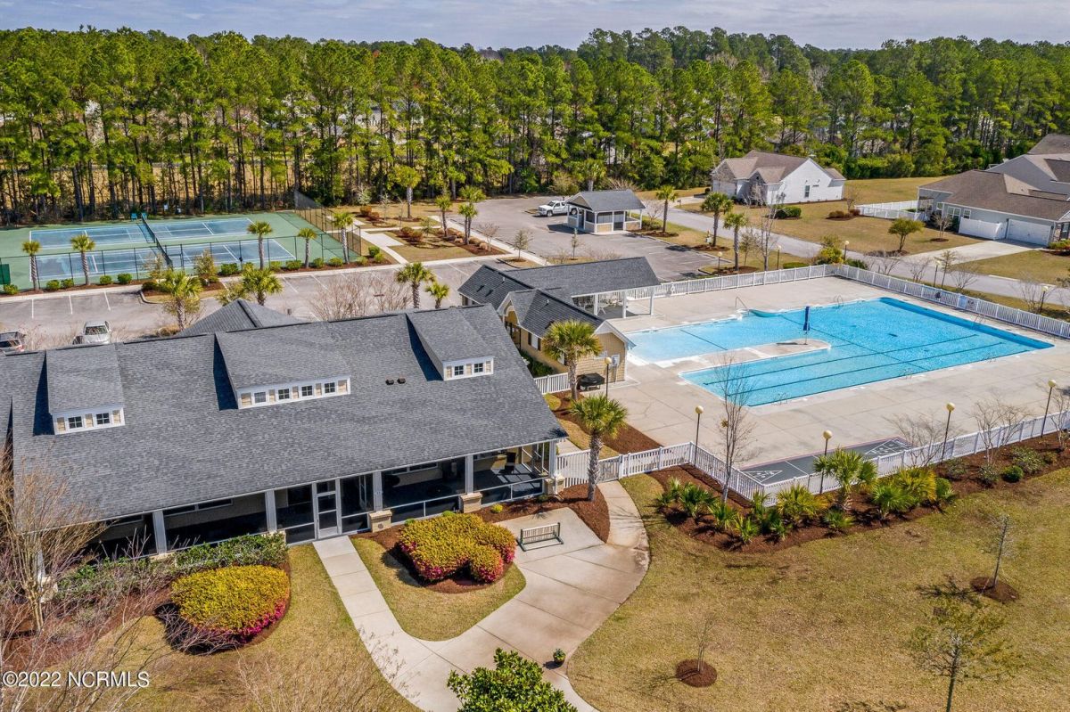 240 Cable Lake Circle