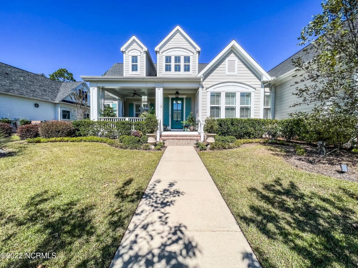 1237 Cross Water Circle