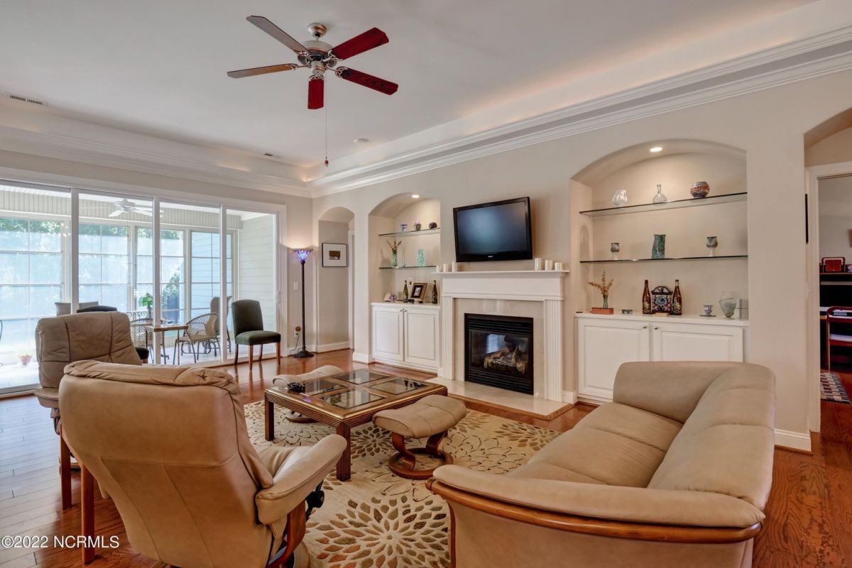 1168 Evangeline Drive