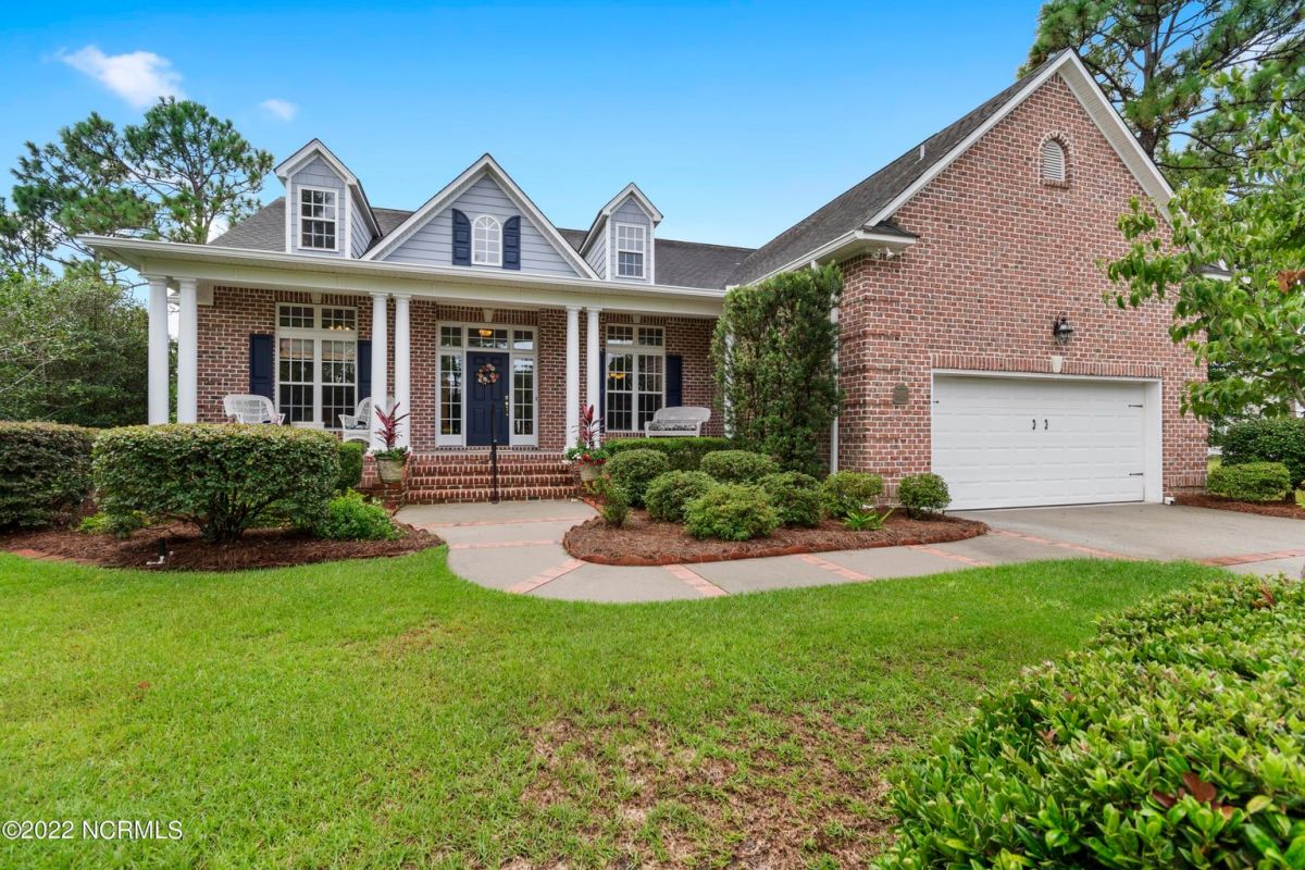 4560 Regency Crossing