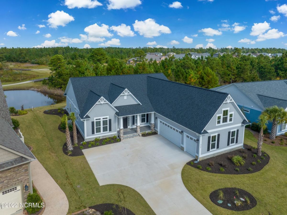 8720 Maple Ash Trail