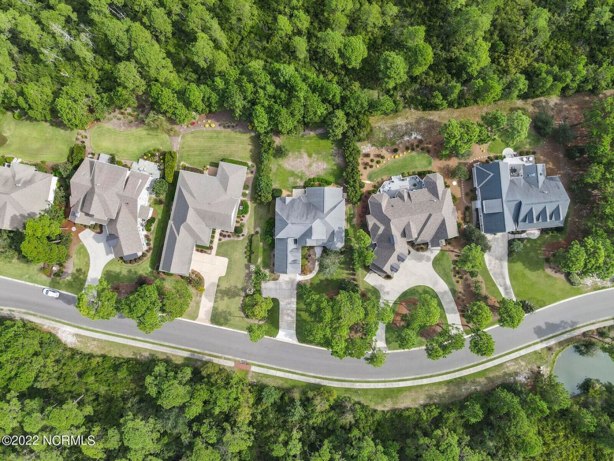 3974 Marshfield Drive