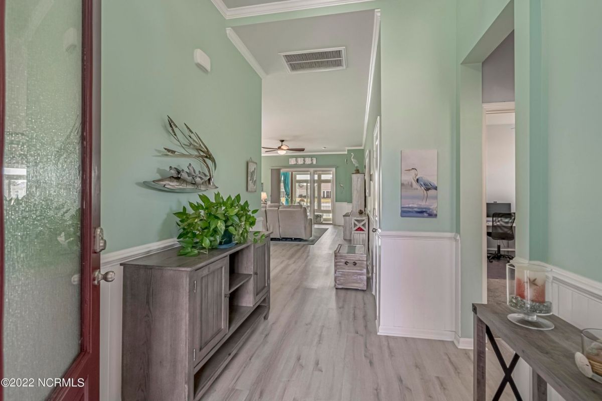 3141 Crescent Lake Drive