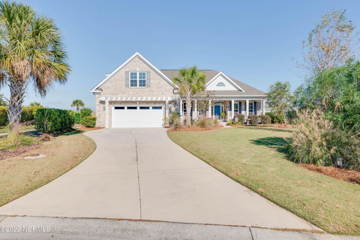 1056 Golden Sands Way