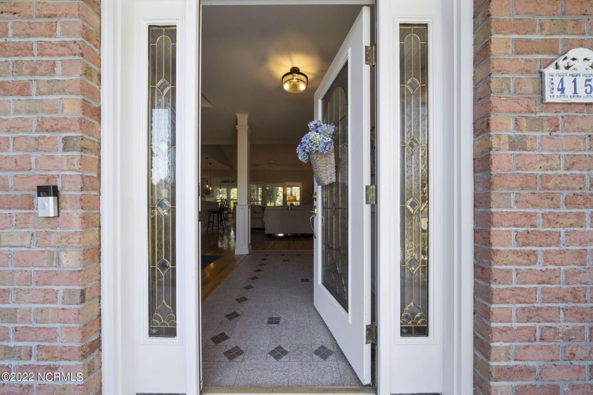 4157 Buckingham Court