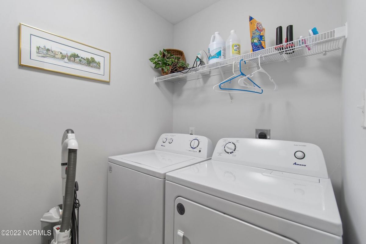 3350 Club Villa Drive