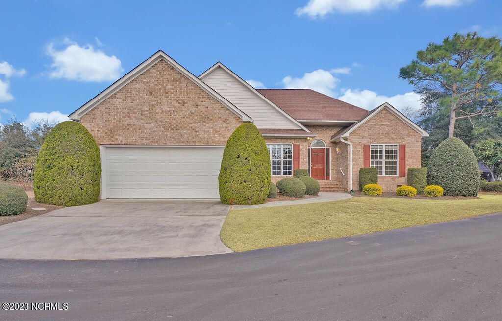 4140 Devonshire Lane