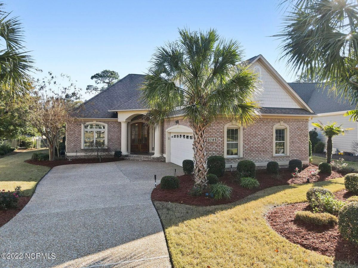 2705 Chadsworth Lane