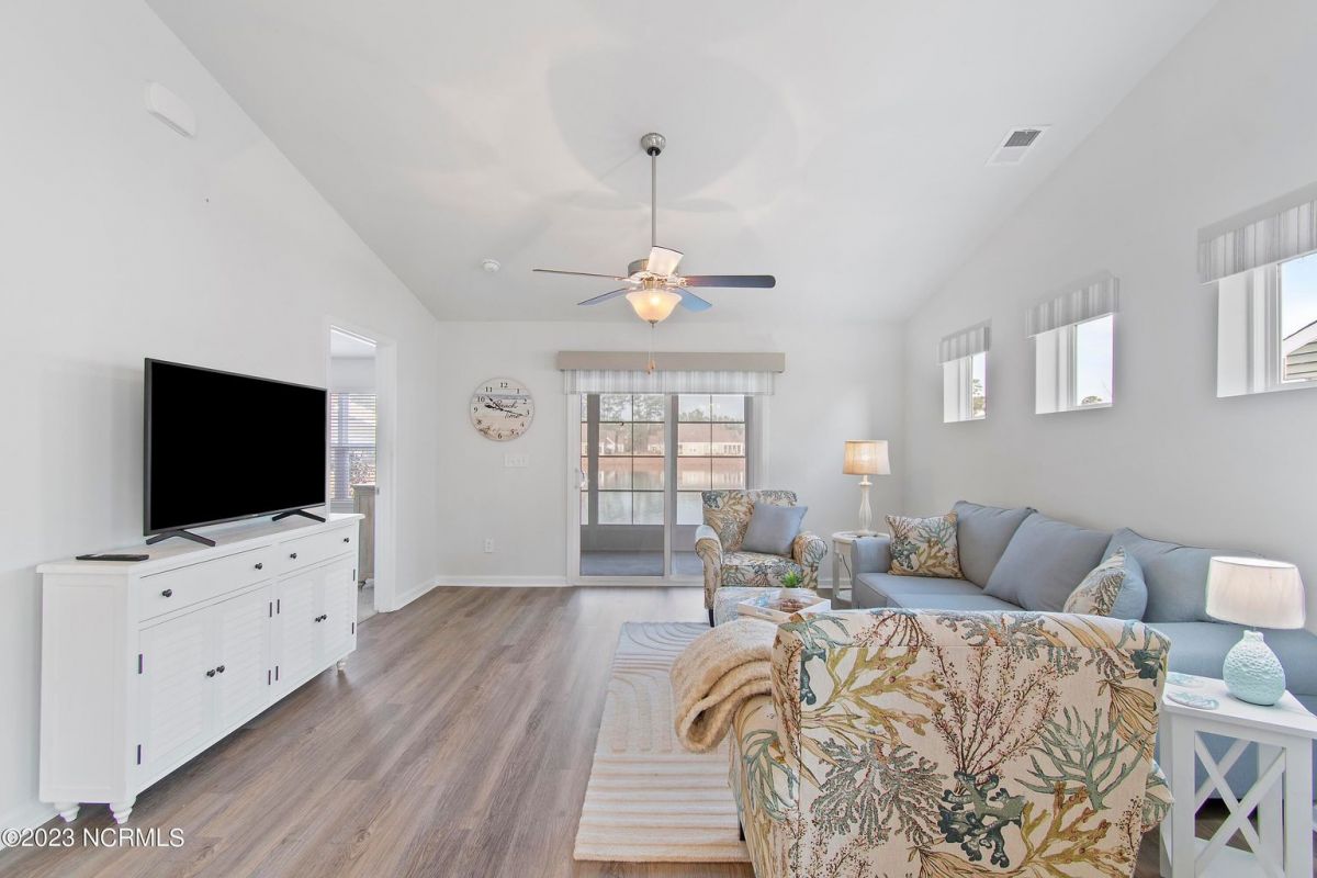 1944 Coleman Lake Drive