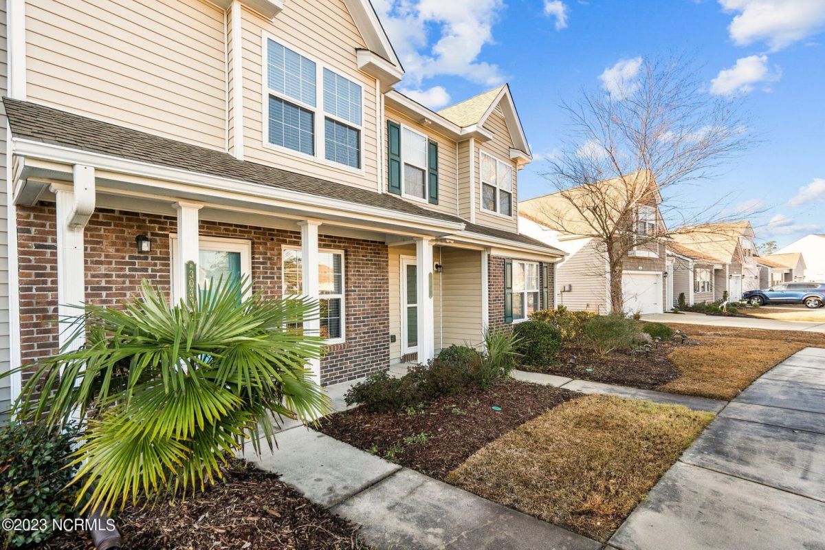 3039 Cedar Creek Lane