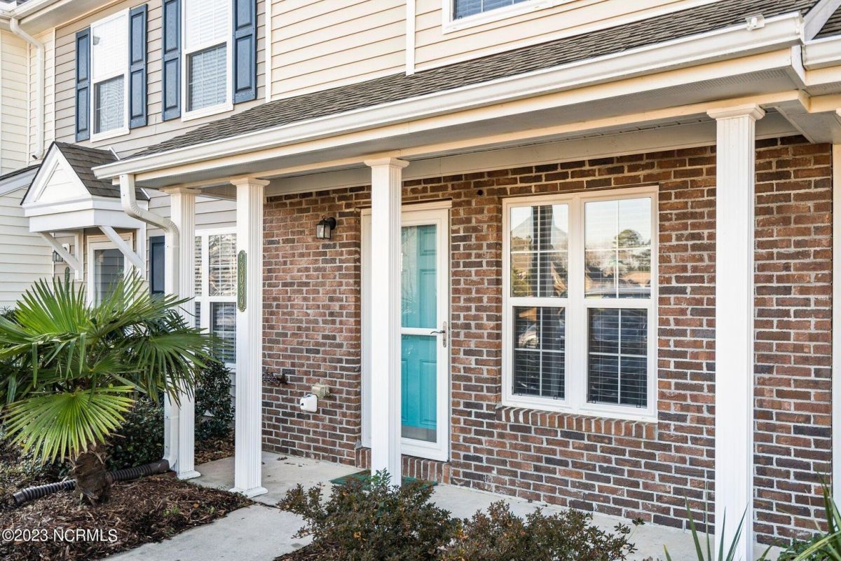 3039 Cedar Creek Lane