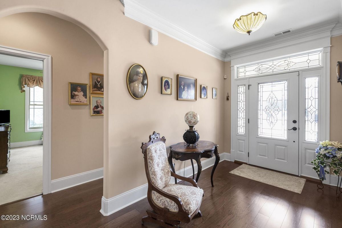 2370 Sugargrove Trail