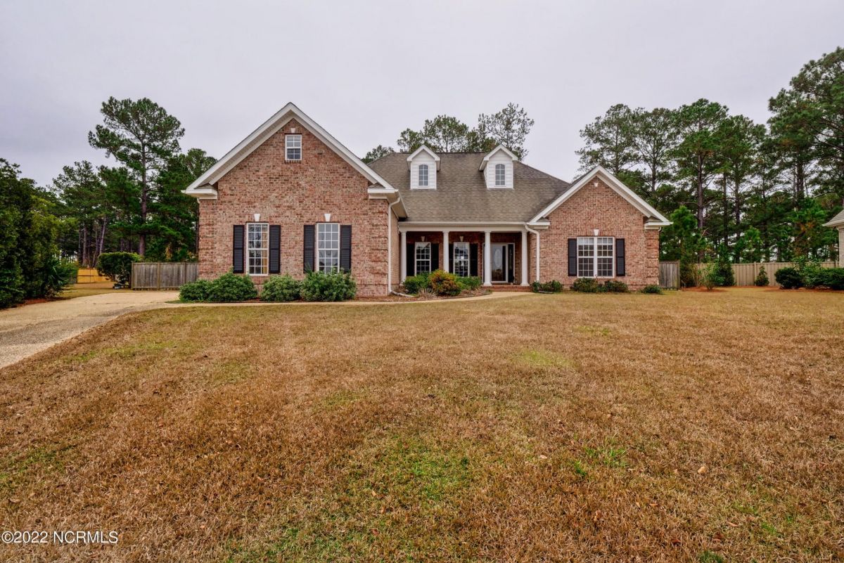 1038 Golden Sands Way