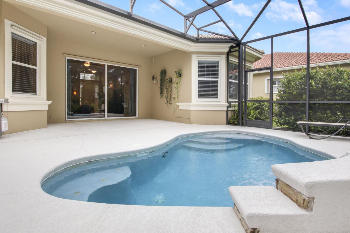 7225 Maidstone Drive