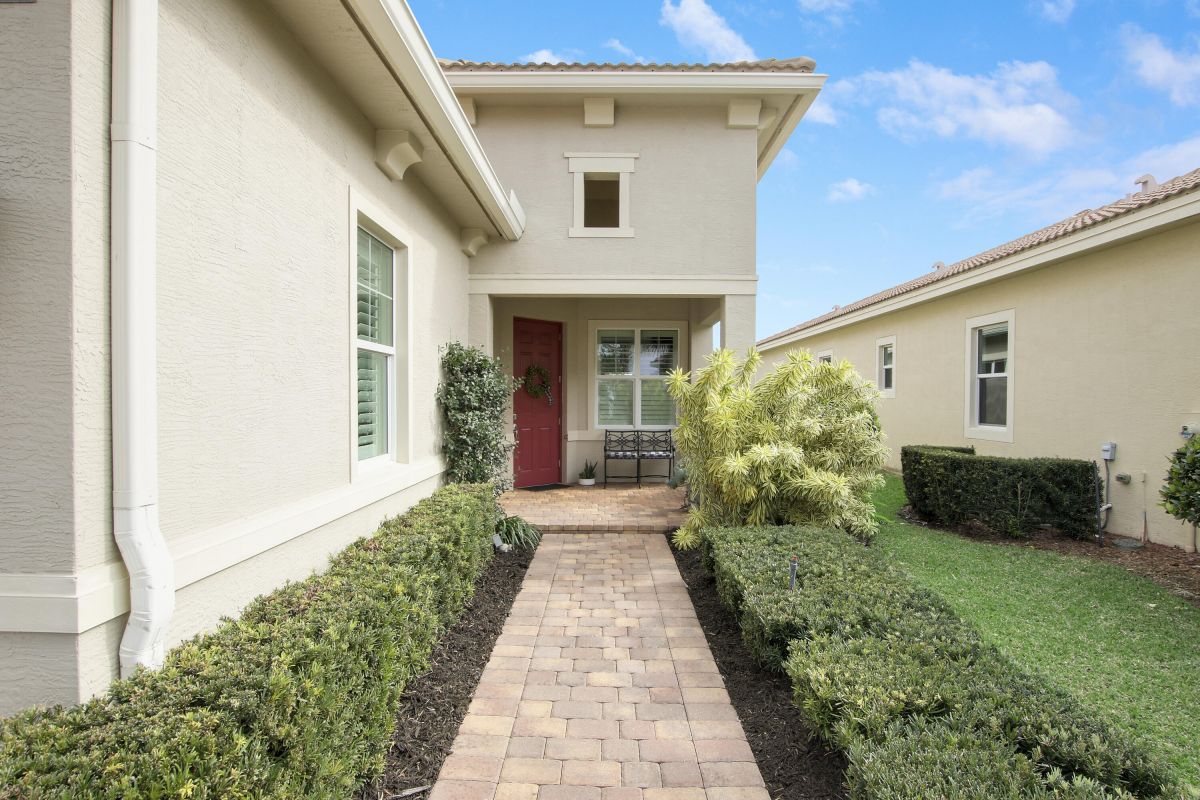 19020 Positano Way