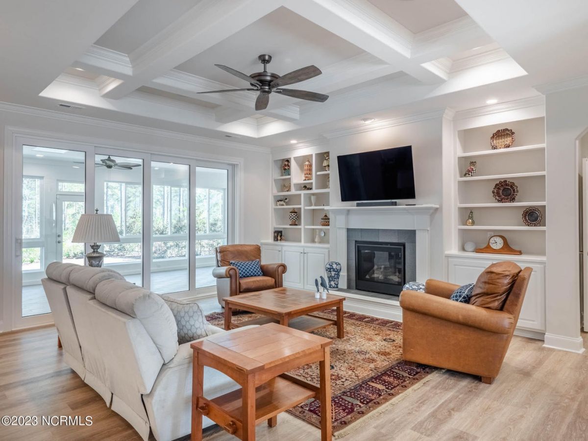 8654 Piney Hollow Court