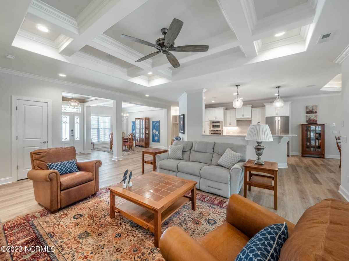 8654 Piney Hollow Court